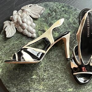 LAST CHANCE Vintage Audrey Brooke tricolor patent leather slingback heels